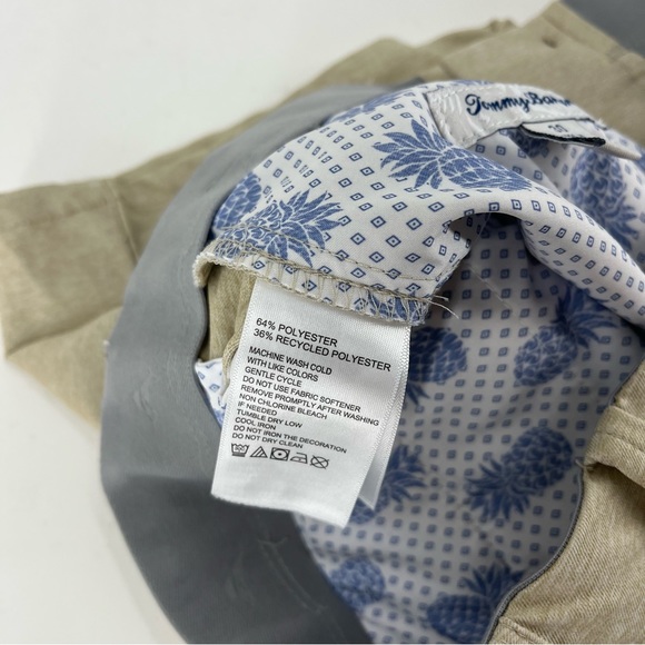 Tommy Bahama Casual Shorts - Picture 7 of 7